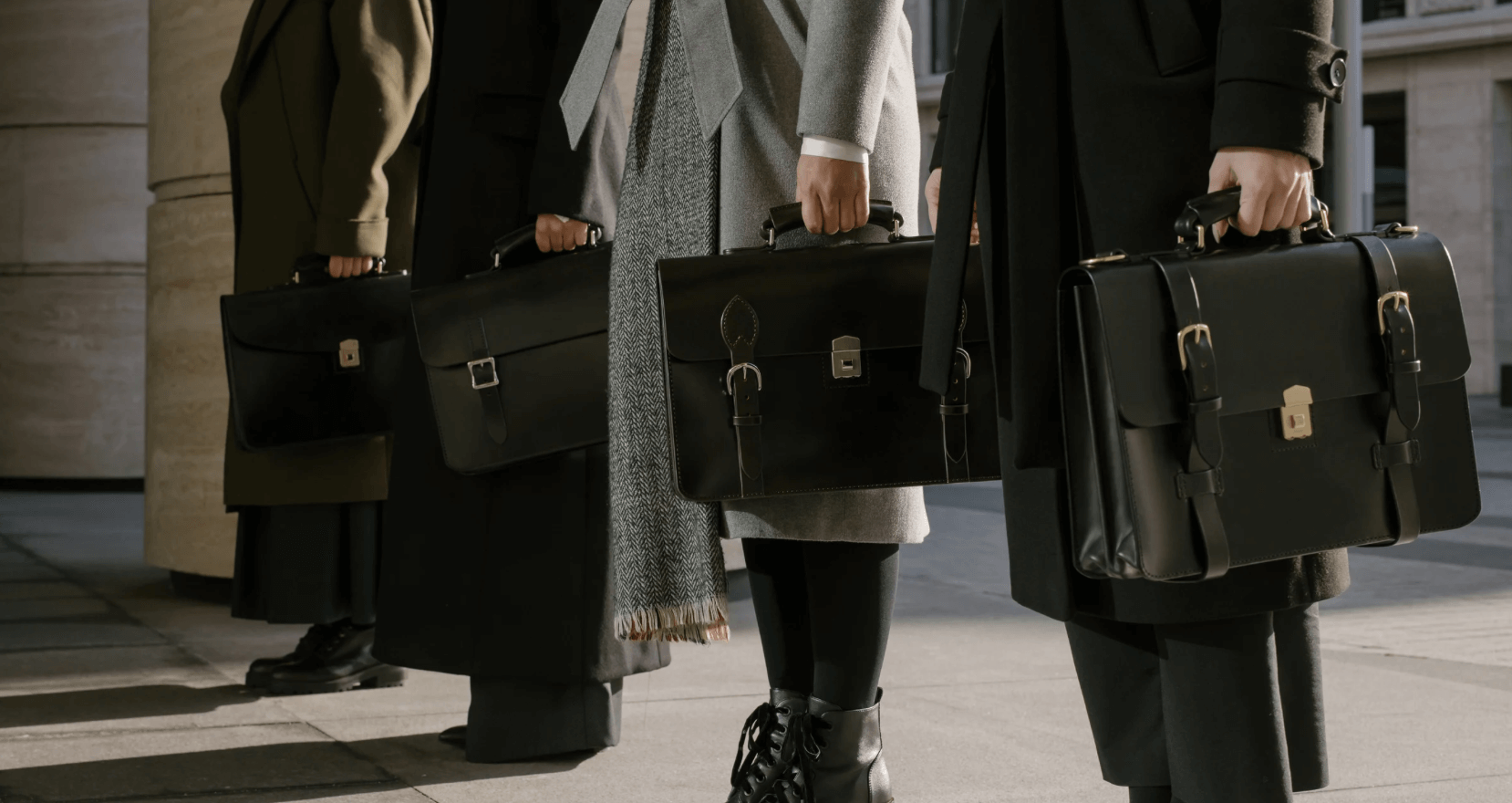 Werktassen voor zowel mannen als vrouwen: De Verschillen Ontdekt!