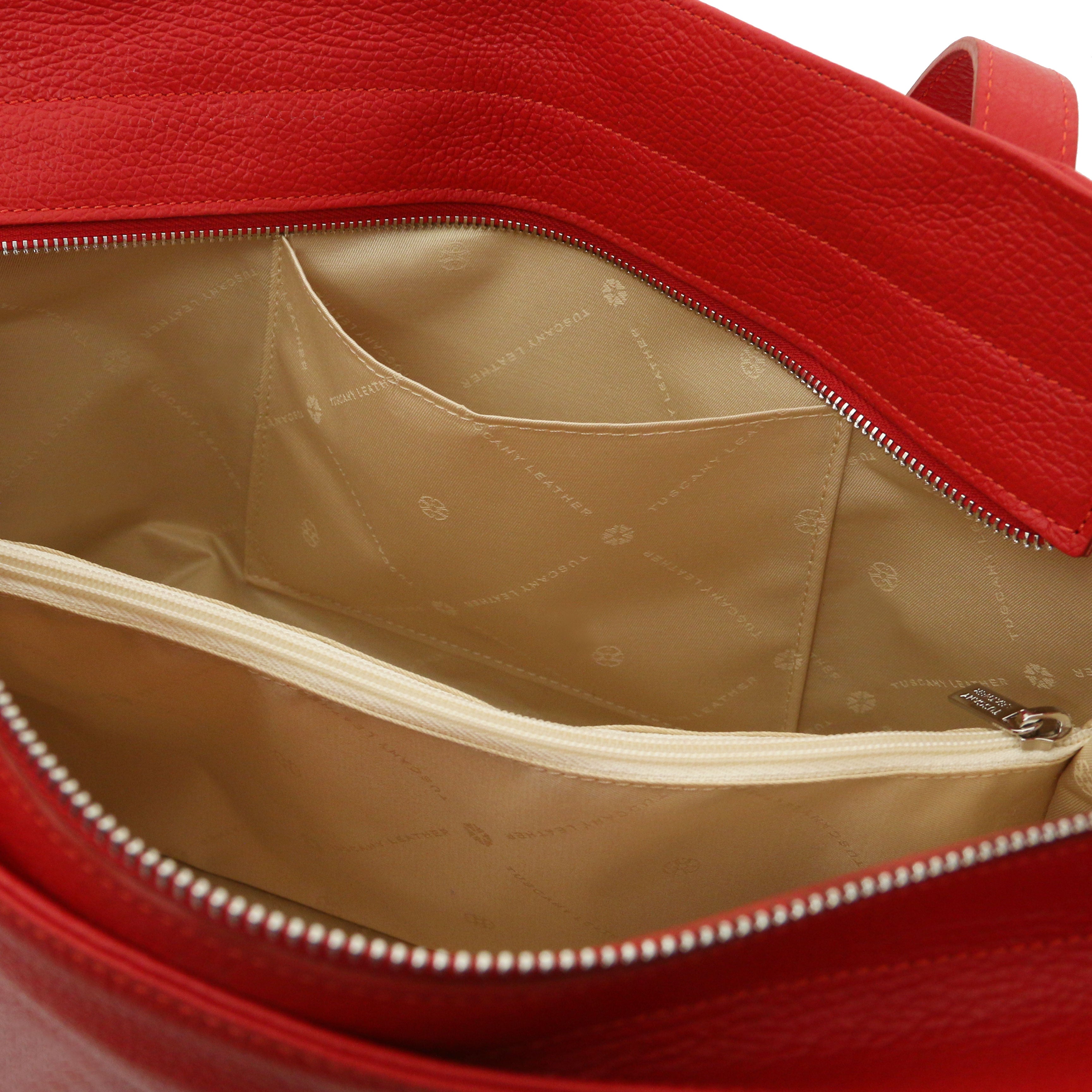 Tuscany Leather shoppers dames TL BAG TL142230 lipstick red binnenvakken